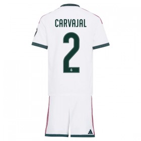 Real Madrid Carvajal 2 Matchtröjor Barn Hemma Fotbollströja 2026-27